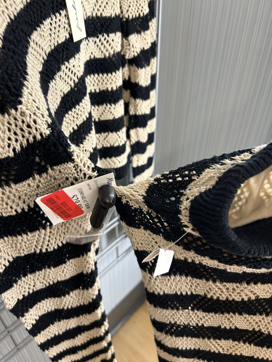 Uhh…<a href="/marshalls/">Marshalls</a> how am I suppose to try the set on when they’re tagged together like this? lol