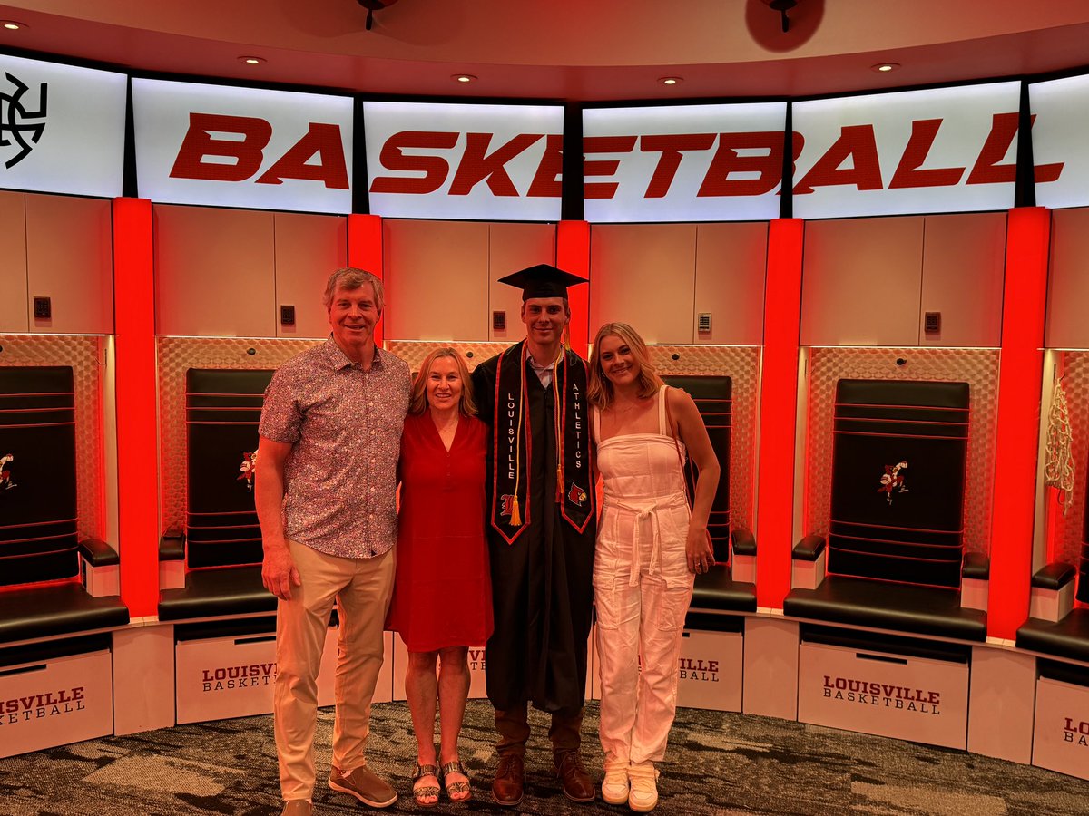 Congratulations to one of our graduates, Aidan McCool 🎓 He will return to The Ville next year for one final season 🫡 #GoCards