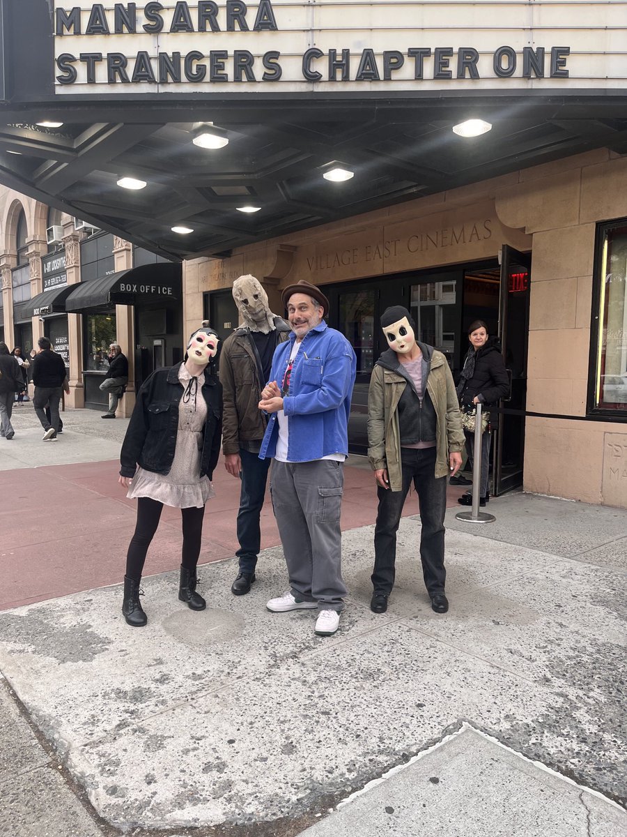 They are genuinely scary! Four Freaks in the Big City! aka ⁦@TheStrangers⁩!