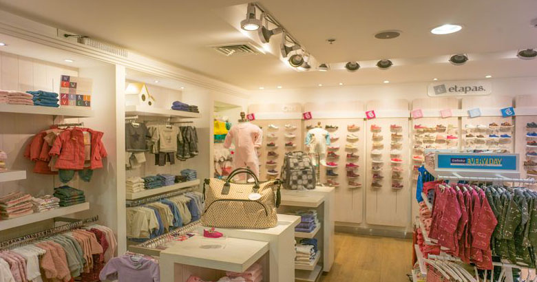 Lindleyarq's tweet photo. En Lindley Arquitectos desarrollamos el diseño, arquitectura, mantenimiento e implementación integral de proyecto de tienda Retail de ropa de niños, centro comercial Jockey Plaza, Lima.
#LindleyArquitectos #Tienda #Diseño #Implementación #Retail #local
https://t.co/91HIFAi8Ky https://t.co/fuxuLsTIUa