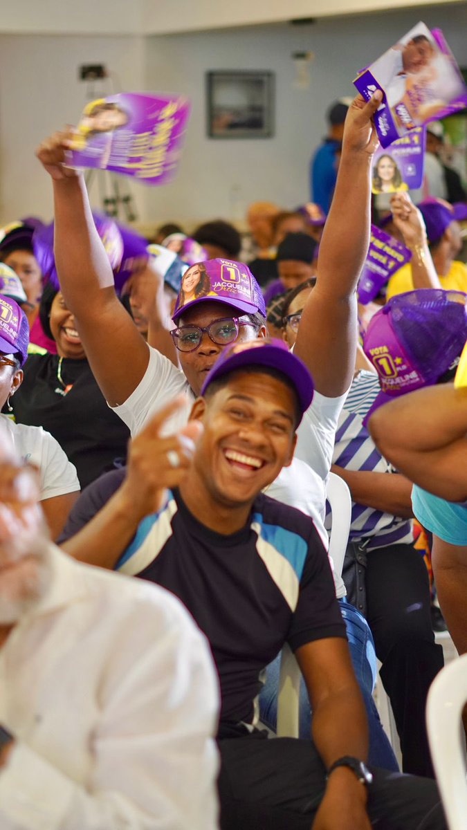 Junto a cientos de dirigentes que este próximo 19 de mayo irán a las calles a trabajar para que continuemos representándoles desde el Congreso por el bienestar de la circunscripción 1. 

¡Este es el proyecto que enmarca a el sentimiento peldeístas! 💜⭐️

#JacquelineOrtizDiputada