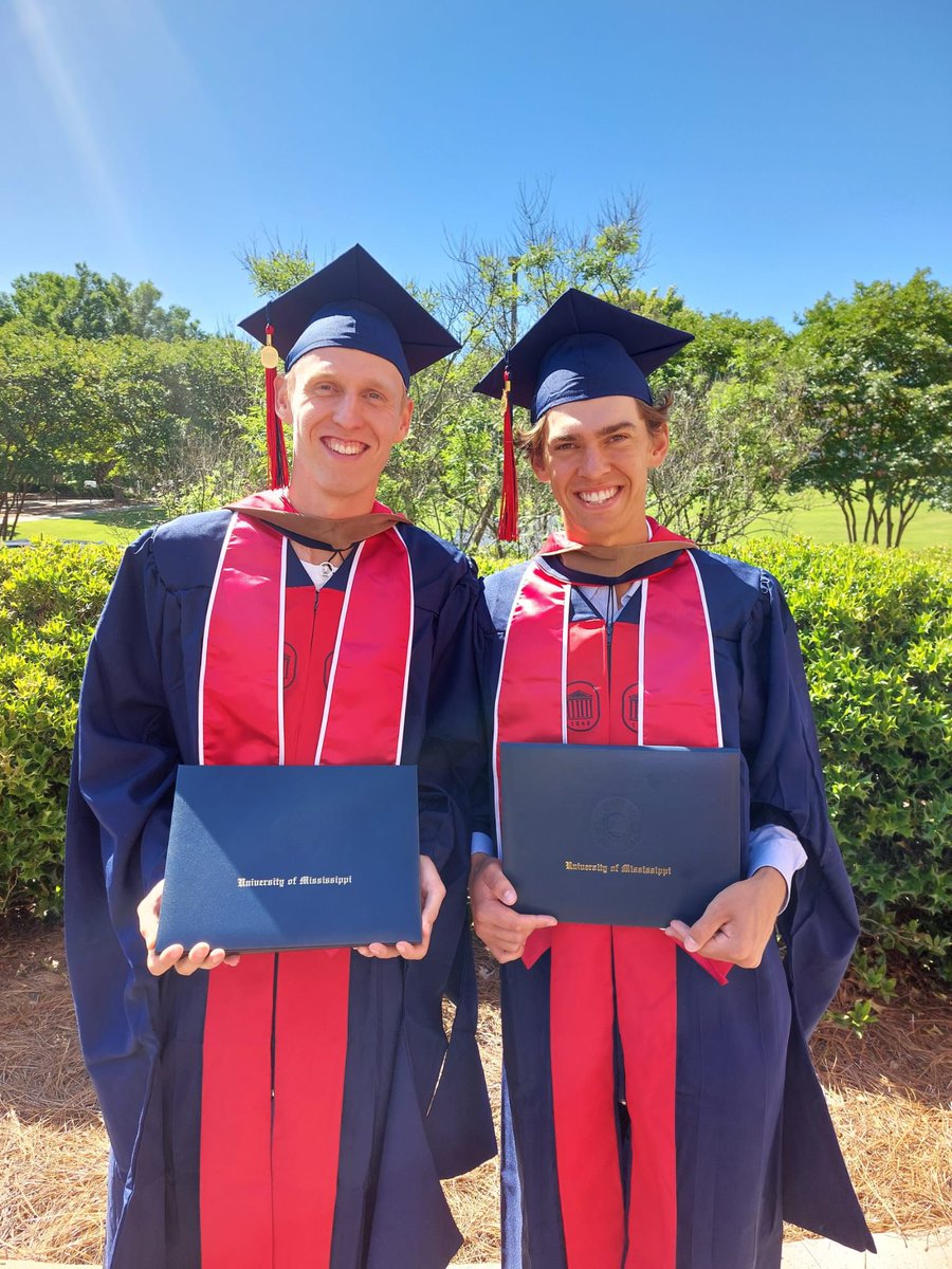 Congrats to Lukas and Niko on graduating with their masters 🎓 We are so proud of you guys!