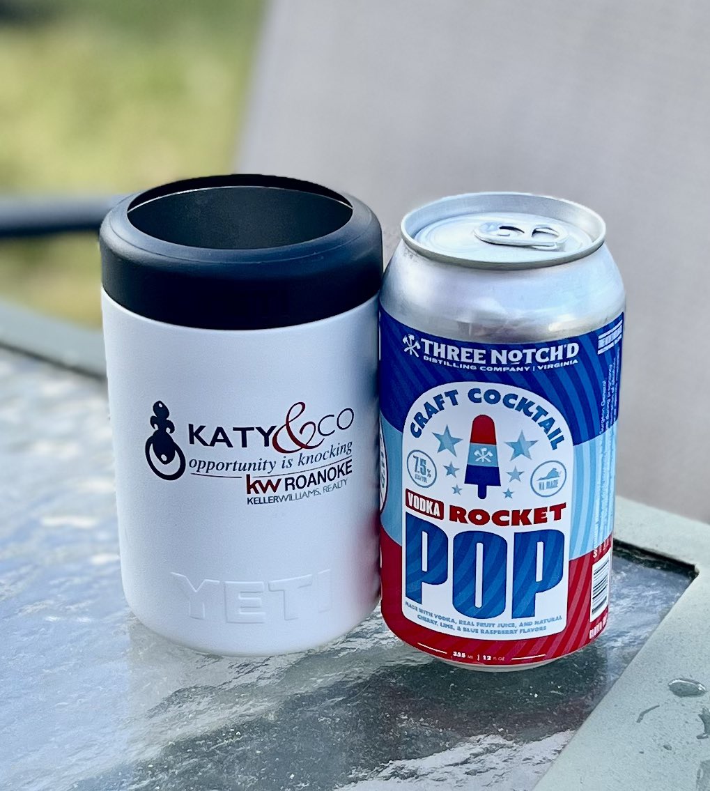 katycorealtors's tweet image. @ThreeNotchdBeer  ya outdid yourselves this time 🤩 #katyandco #katycookstonrealtor #bombpop #threenotchd #summer