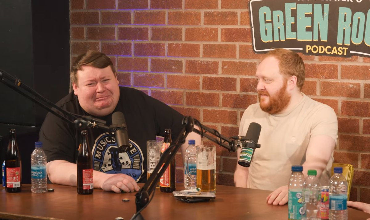 mcOOey's tweet photo. Cannot tell you how good it is when my two favourite podcasts cross streams. @hwgreenroompod #126 w/ @robmulholland @tonycarroll14 @JamieHComedy was incredible viewing. It just flew by. #3For100 #Turkey #AMongInABag #BabyHippo #SniffinInTheDark #NoHumourInHeaven #RobsFatShaming https://t.co/1Y6Hlsw4Vs