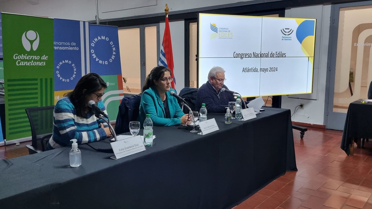 JuntaCanelones's tweet photo. 🟡 Congreso Nacional de Ediles 
Mesa Permanente y cierre de jornada.

#CNE https://t.co/TD76DjXZHv