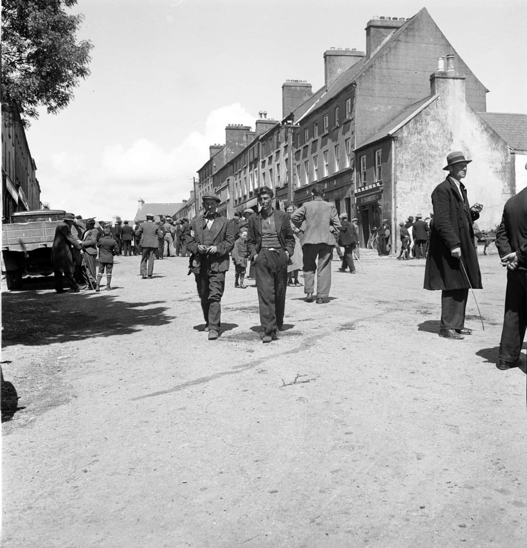 Newport, County Mayo 1937. Wonderful photo by Séamus Ó Duilearga and part of the National Folklore Collection, UCD Copyright (CC BY-NC 4.0) duchas.ie/en/cbeg/120.2 #Ireland