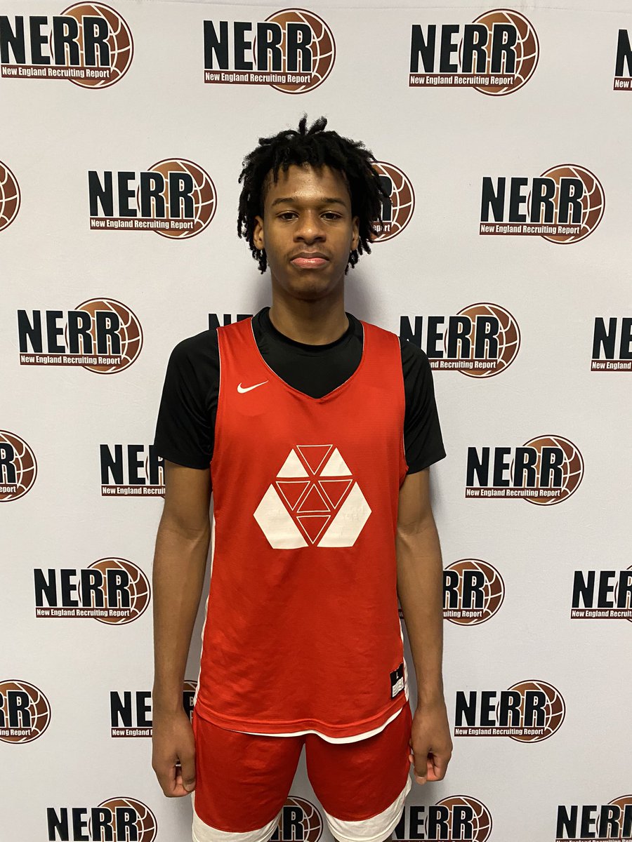 Frosh/Soph #E75 Alum Jasiah Jervis showing out once again at the #S16 The @PSACardinals big guard is a known scorer that can really light it up, but his passing vision and playmaking prowess stood out here today. Heading into next weekend’s live period he is definitely a player