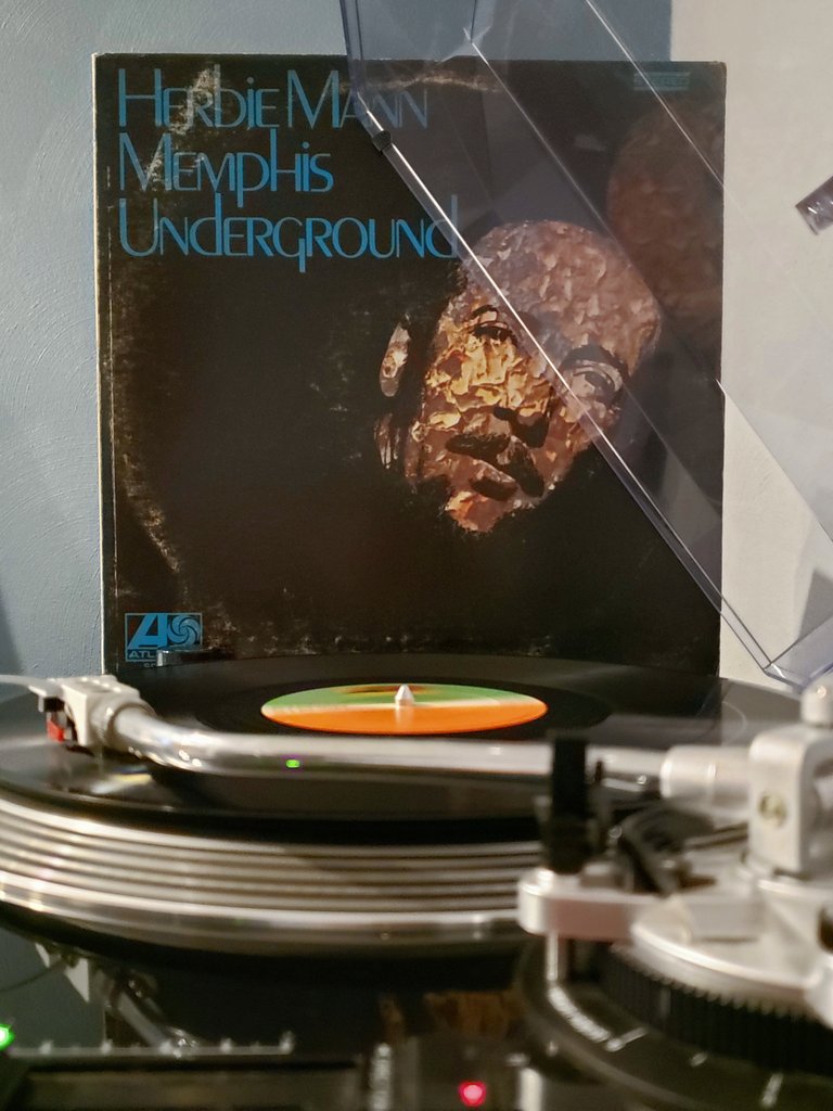 Herbie Mann - Memphis Underground (1969)
#nowspinning #vinyl #souljazz #jazzfunk #jazzrock #herbiemann