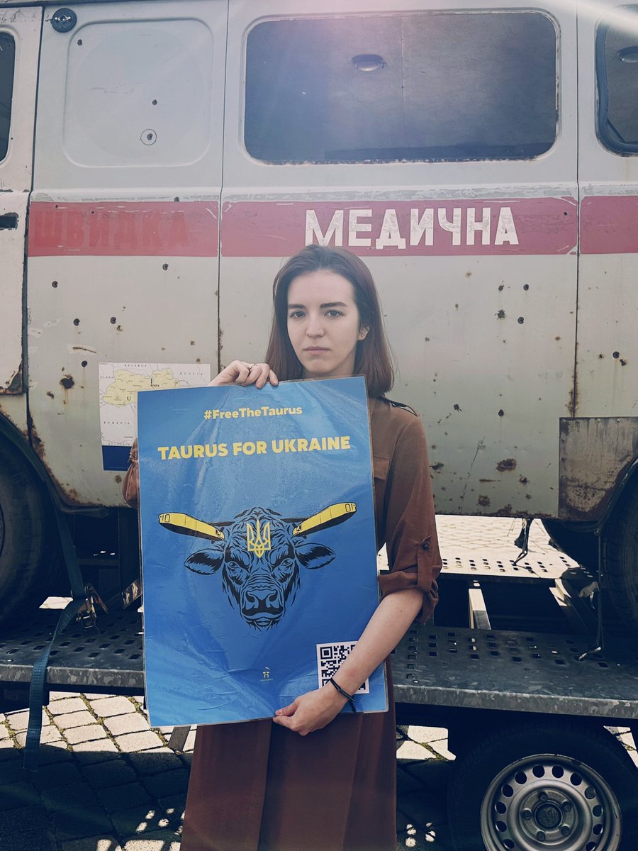 As I write this post, russian troops are attacking Kharkiv Oblast with missiles and glide bombs. Each day of delay costs human lives. @Bundeskanzler, take this step and #FreeTheTaurus!