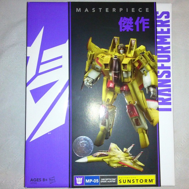 My only way to see the #solarstorm #TormentaSolar is this #transformers #masterpiece #sunstorm @Hasbro @takaratomytoys