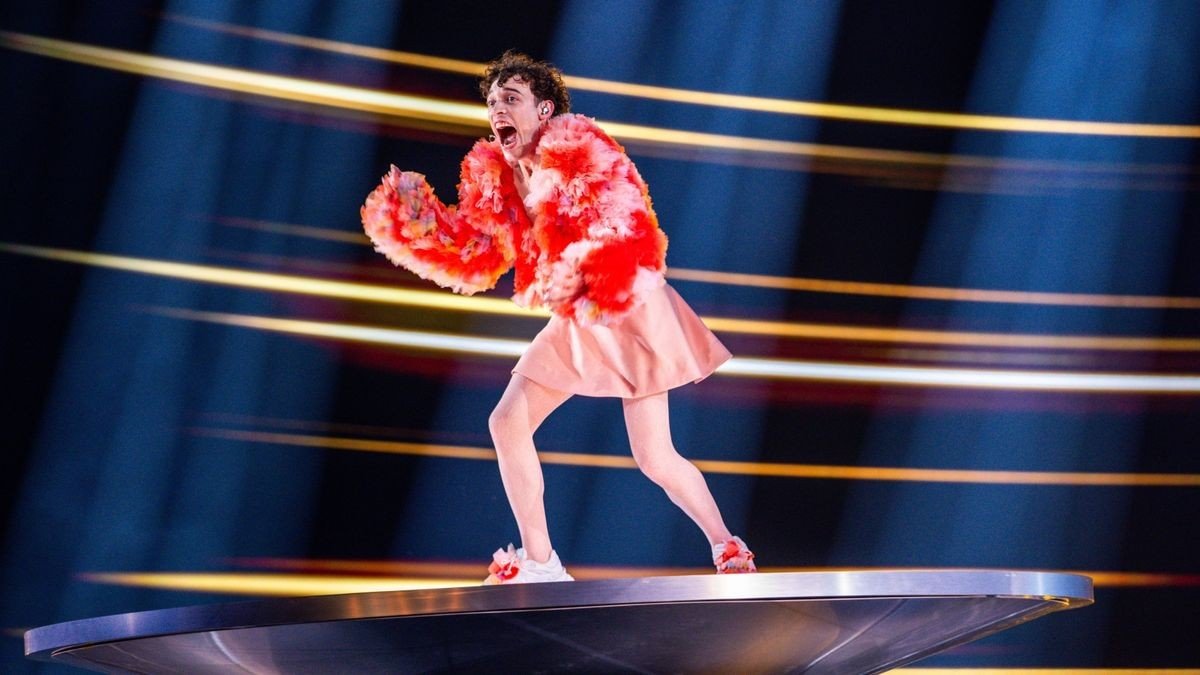 #Eurovision2024 : Das Publikum wollte Baby Lasagna. Die Televotes auch. Gottlob entschied für uns die Jury mit unverdächtigen 12 Pkt. aus fast allen Ländern, dass Nemo, das nichtbinäre Schweizer Muppet im Tennisrock, am allerbesten singt.