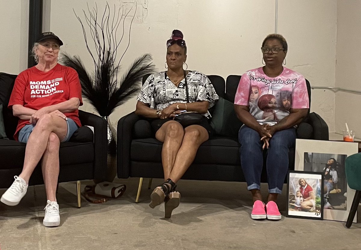 My grief face snuck up on me while listening to mothers share their stories during @VIP s event today. @MomsDemand was present to support our partners. 
Mother’s Day can be hard. I feel like I’m stuck in a Blank Space sometimes. 
Lord it’s hard but I promised I would #KeepGoing