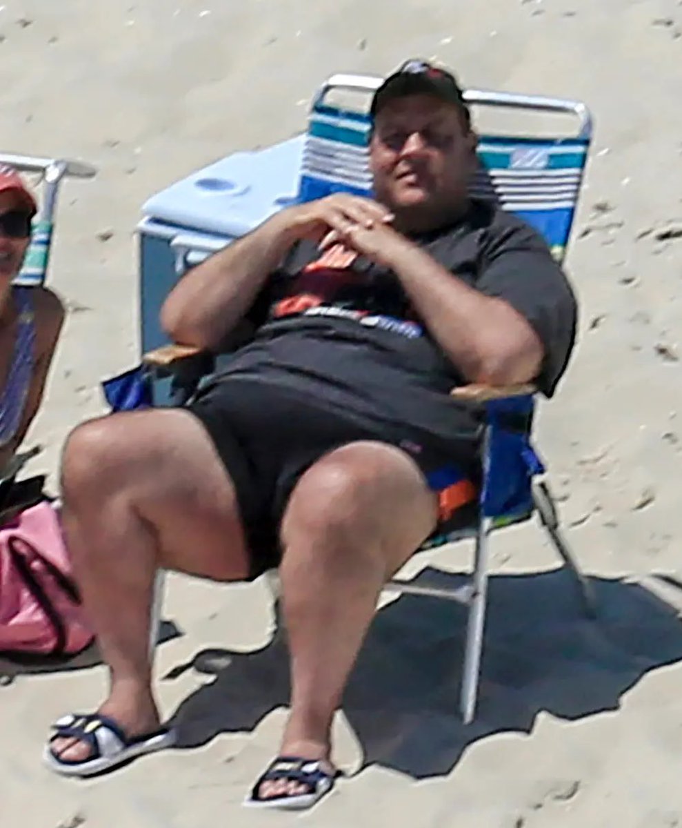 @LynkLuv Even @ChrisChristie was there