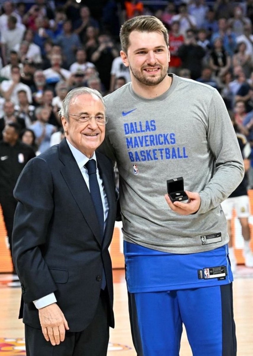 Luka Doncic : « Les blessures c'est quand vous ne pouvez pas jouer. Quand vous avez mal, vous pouvez jouer avec la douleur. Ça fait partie de mon ADN Real Madrid. »