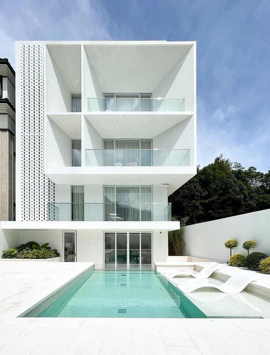 10³ Boutique Hotel by LQS Architects

homeadore.com/2022/09/09/10%…  

#interiordesign #architecture #homedecor #home