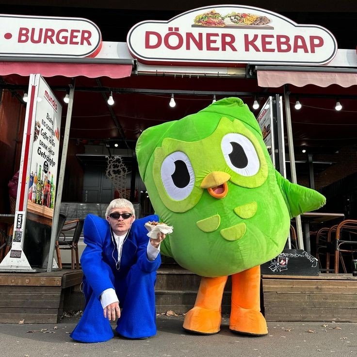 2064
– А вот если бы в 2024 было все иначе... а вот если бы Йоста пропустили и все решилось бы простым извинением, вот какое бы место он занял?... жюри точно гроши дали, а вот зрители?.... наверное, где-то около 10ого места?...
– Да-да, конечно, бабуль, только выпей таблетки