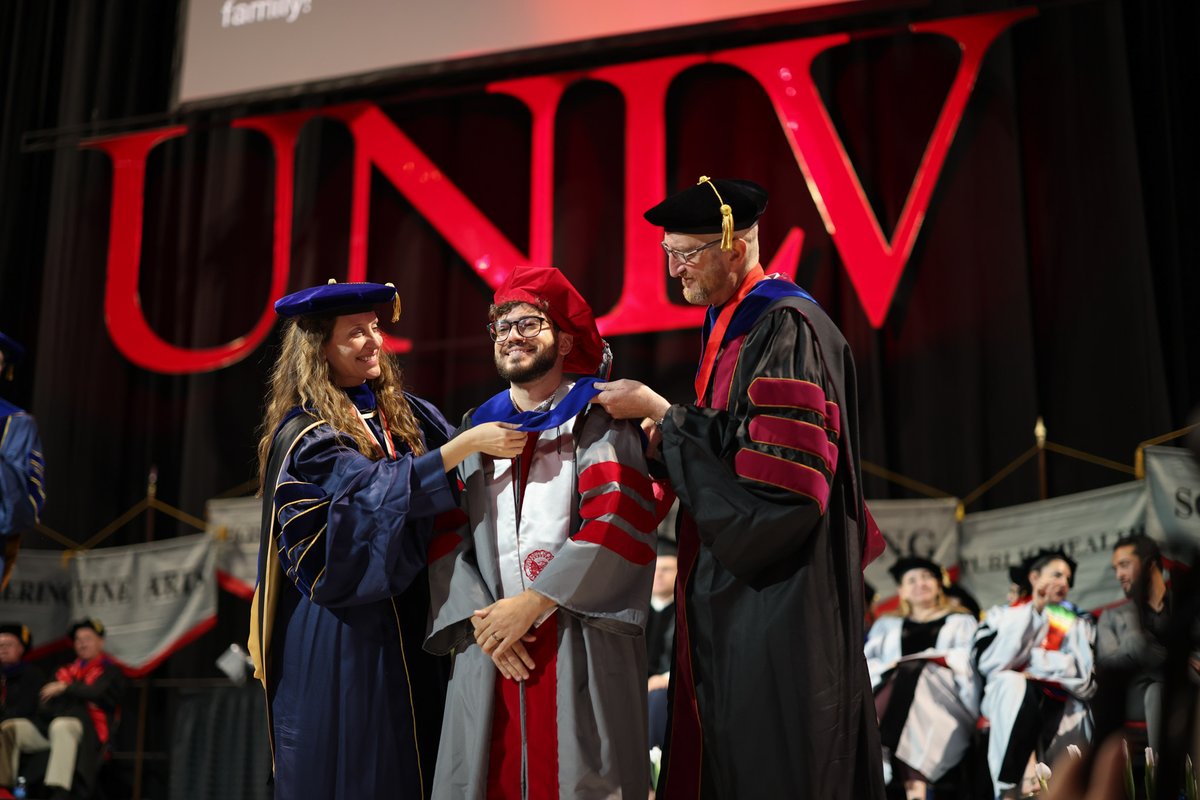 Welcome to the #RebelsForever family, #UNLVGrad class of 2024! 🎓