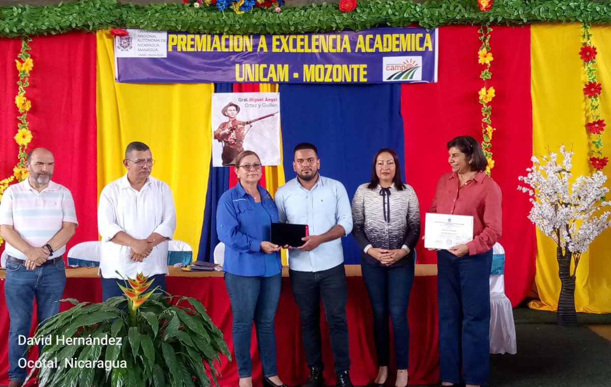 UNAN-Managua entrega reconocimientos a estudiantes académicos en Nueva Segovia. #noticias #nicaragua Más información 🌐👉🏼 canal4.com.ni/unan-managua-e…