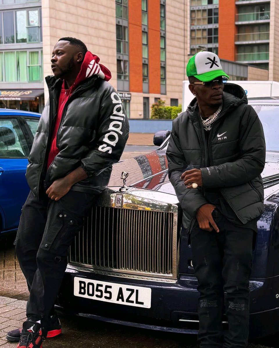 THE KING OF GHANA MUSIC AND THE KING 🤴 OF GHANA RAP -THE 2 KINGS🤴 ARE WORKING ON SOMETHING IN UK 🇬🇧- OTHERS ARE BUSY BEEF NIGERIA UPCOMING RAPPER 

CMBOSS NEWS