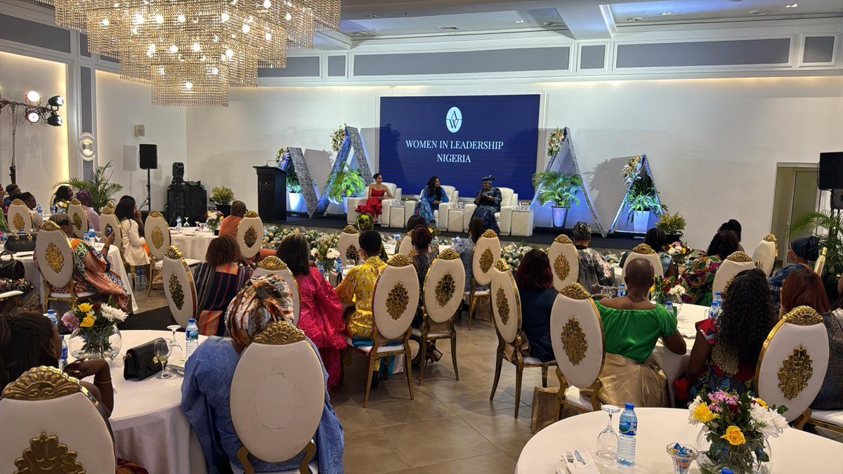An afternoon of joy, love and sharing of experiences with leading Nigerian women from across the spectrum- Public Sector, Private Sector, Civil Society, a mixture of young and old. Co hosted by Meghan the Duchess of Sussex and myself, and moderated by @MoAbudu. Talking about what