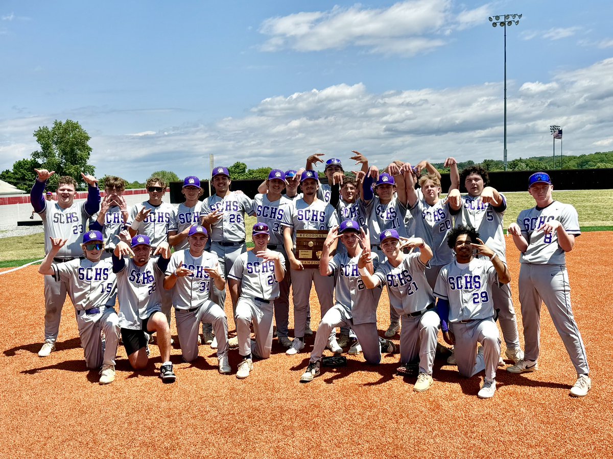 SevCoHSBaseball's tweet image. Smoky Bears defeat Morristown West 5-2 to claim the Region 1-AAAA Championship!!! SCHS will host Oak Ridge in the Sectional in Sevierville this week! Dates and Times TBA.