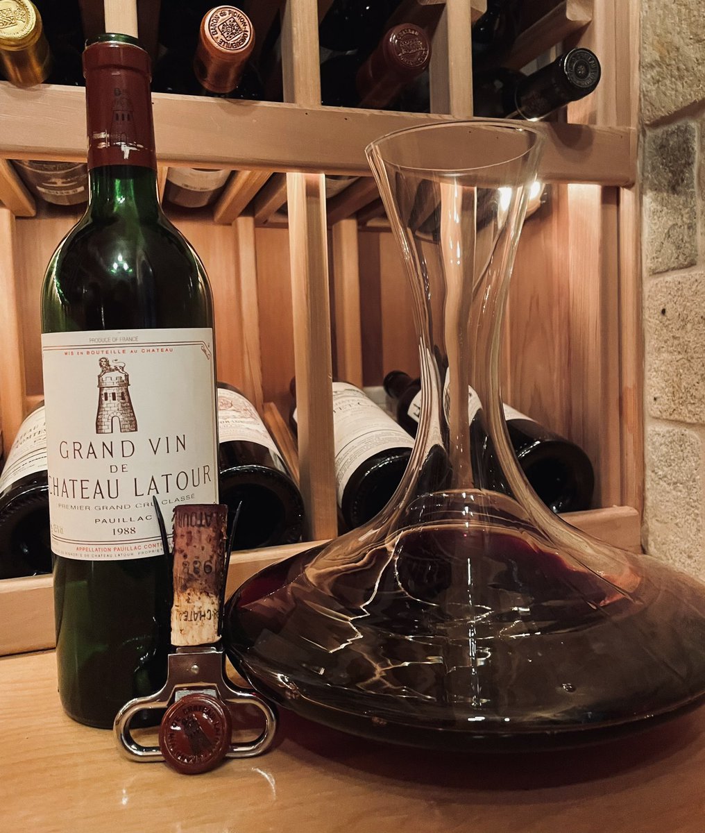 At 36 years of age, this 1988 Chateau #Latour is still bringing great enjoyment. #Bordeaux #Pauillac #Wine