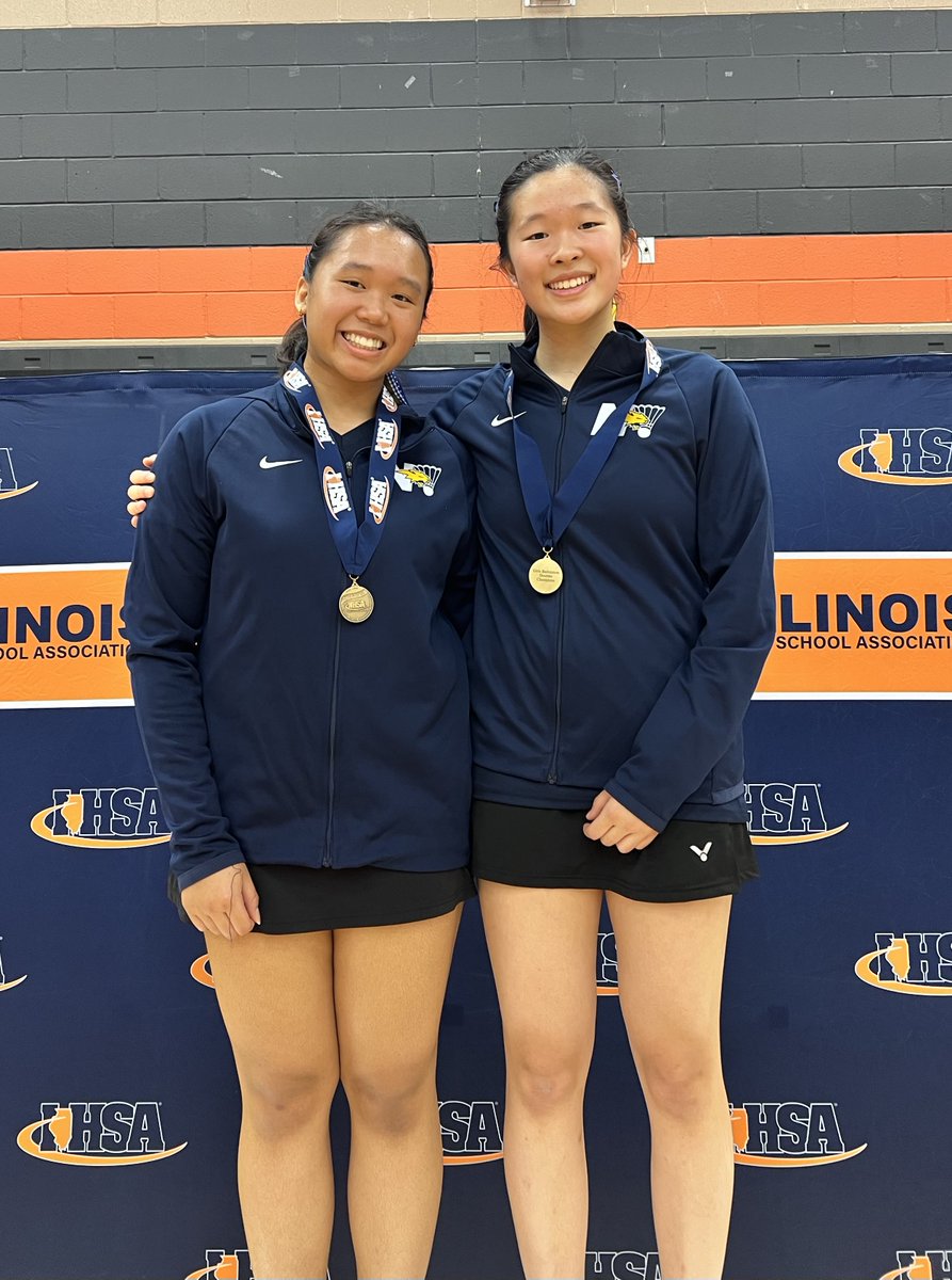 🏸2⃣0⃣2⃣4⃣ #IHSA GIRLS BADMINTON STATE FINALS🏆 🏆 TEAM STANDINGS🏆 🥇 Fremd 🥈 Stevenson 🥉 Neuqua Valley 🏸🥇 Urbana University's Andrea Li won her third straight singles state title. 🏸🥇 Neuqua Valley's Luna Han & Kanyanat Vajworarat won the doubles state title.