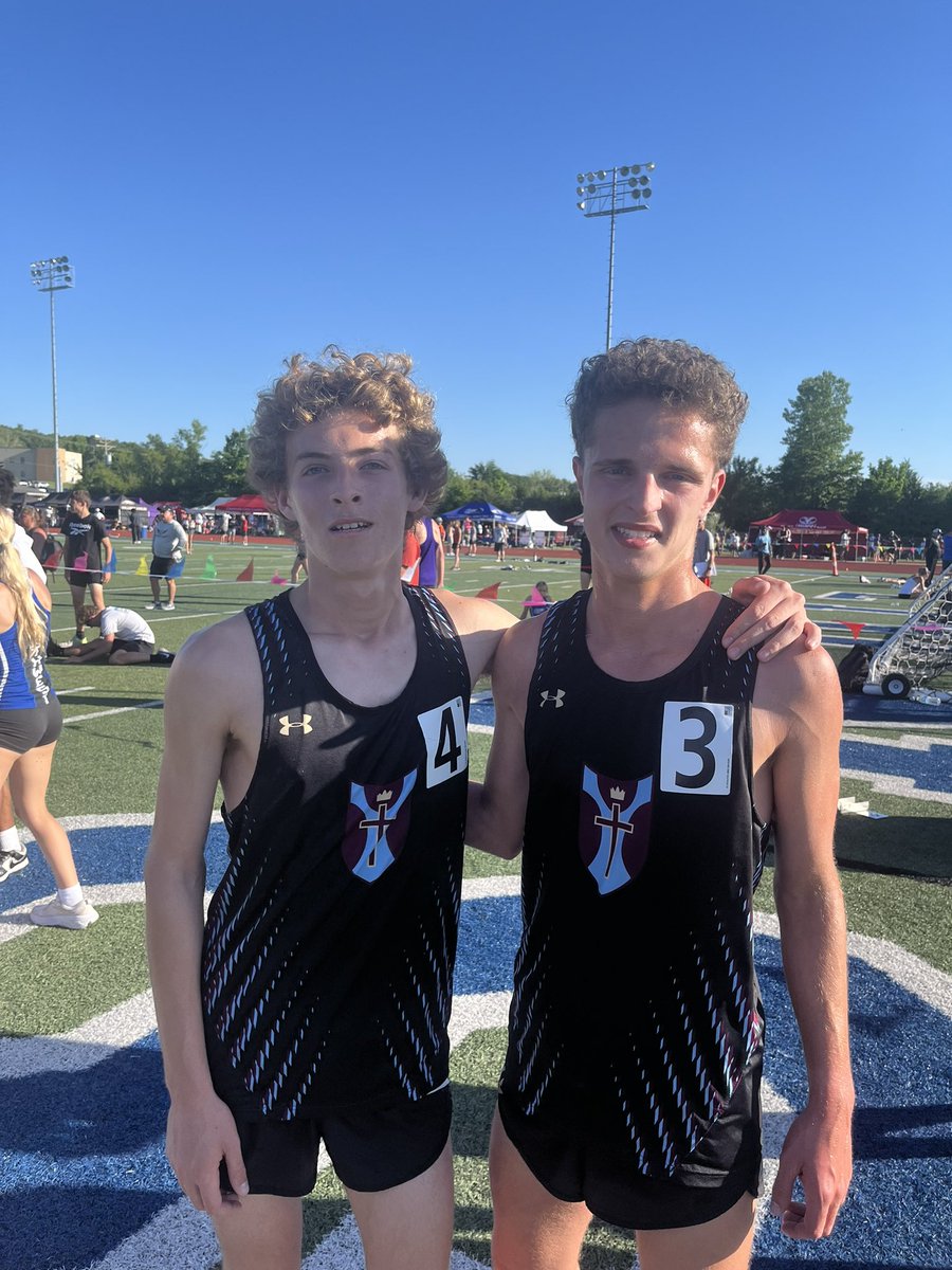 Mateo Perales & Will Poelker earn 3rd and 4th place in the 3200 to advance to Sectionals