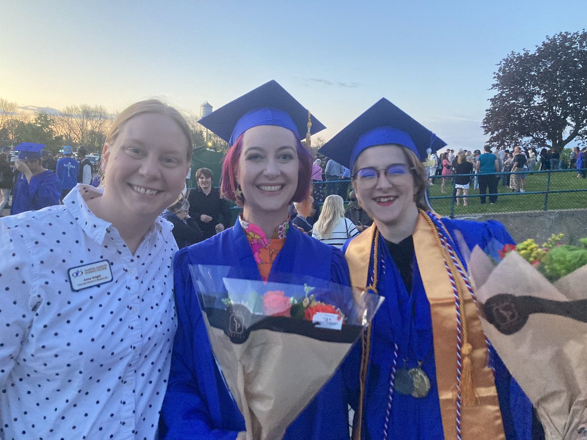 AnnaVoight's tweet image. Congratulations @dctc class of 2024!