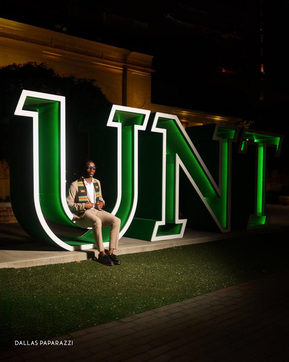 SalamSzn's tweet image. Bachelors of Science in Business
Computer Information Systems 

Thankful for all the memories and excited for this new chapter
 
#blackgrad #Classof2024