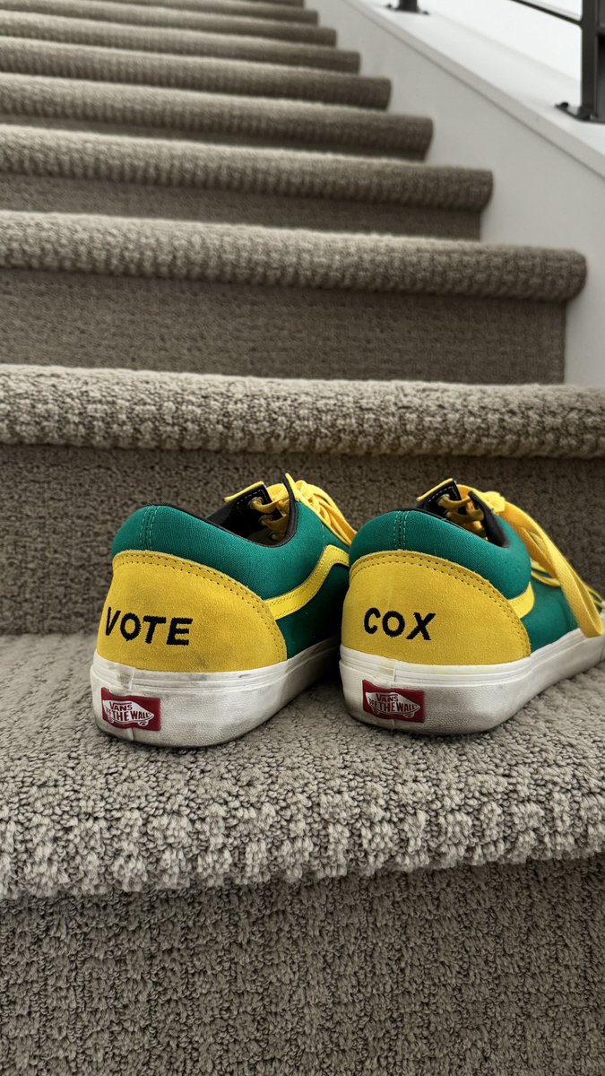 james_hudgins's tweet photo. Step up and Vote for Cox @coxforgovernor Let’s do this again!! @SpencerJCox @DeidreHenderson #utahgovernor #utahltgovernor #LetsGo https://t.co/waAGJ9W64M