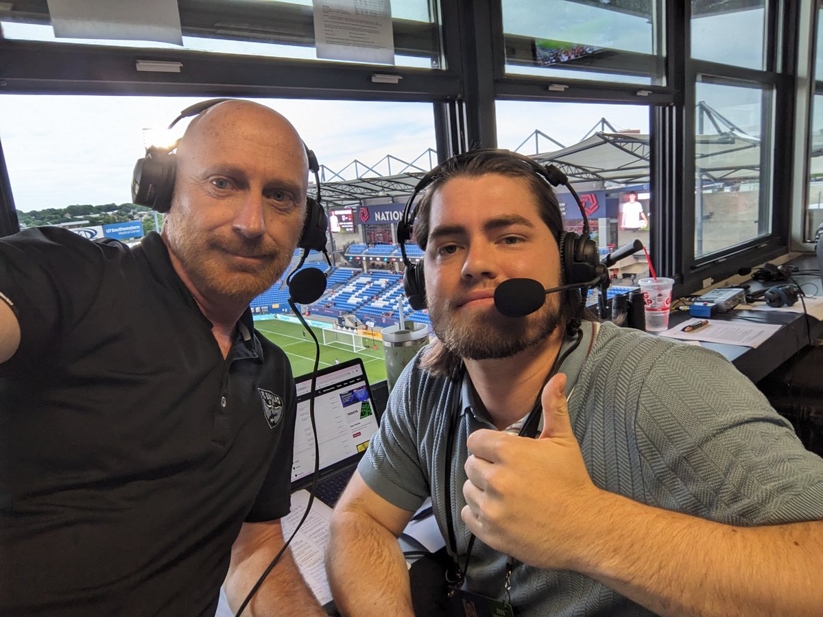 Got @ryanfigert alongside tonight, filling in ably for @OwenNewkirk, who is jamming on Stars duty. 📻Pre-game show begins at 7 on @FCDallas app and 1190 am. It's #DTID v @AustinFC