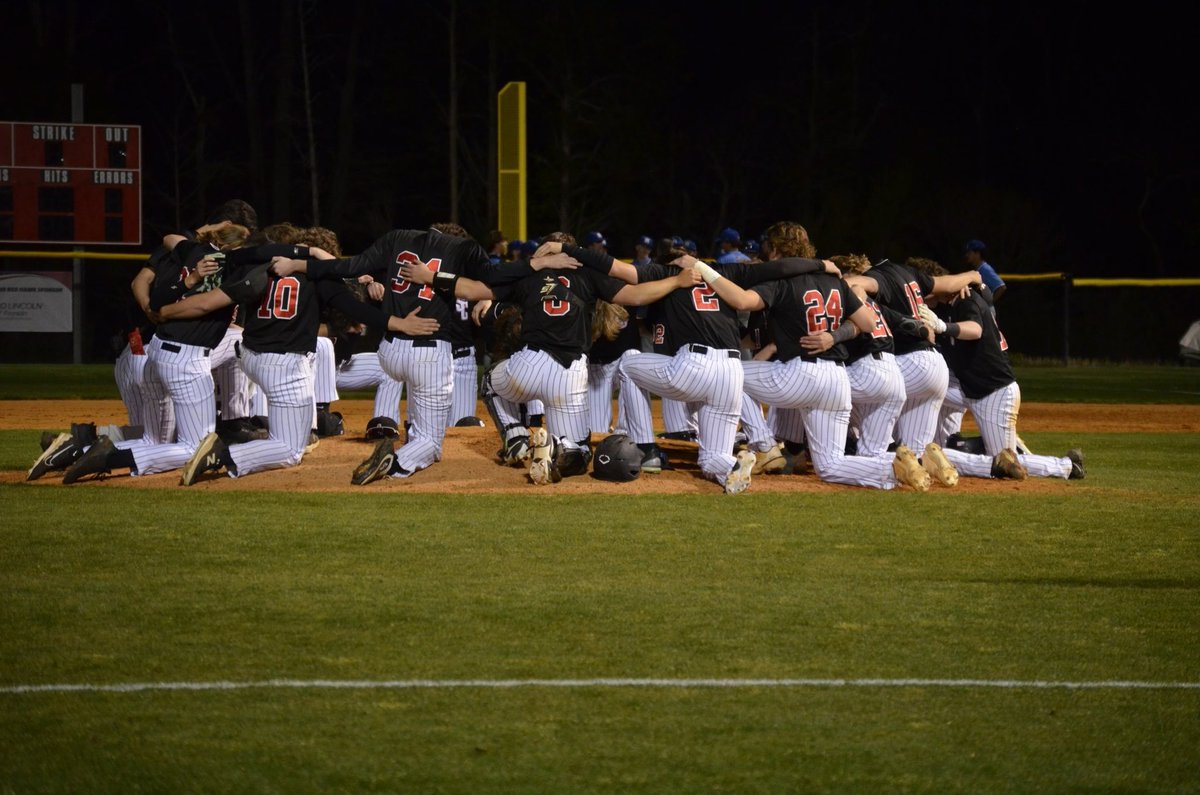 Tough way to end the ride with this team. Lost 7-6 to WC. Great players &amp; young men. Blessed &amp; honored to share the dugout w/them &amp; our great assistant coaches thru a season of hard work &amp; great memories. These 10 seniors will be sorely missed. Luv ya, mean it. Well done. #2C157
