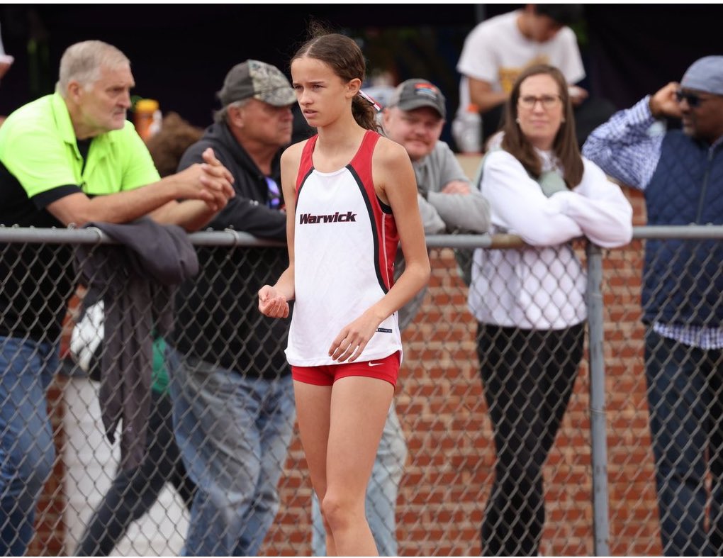 24KOP24's tweet photo. Great day for Paige and her teammates at Leagues today!  Took home gold 🥇 in the 4x800, clocked best times in that same event and in her open 400, and looked even stronger in the 4x400!  Keep it going girls, you are all amazing! ❤️ @WarwickWarriors https://t.co/B0dxwSQEFe