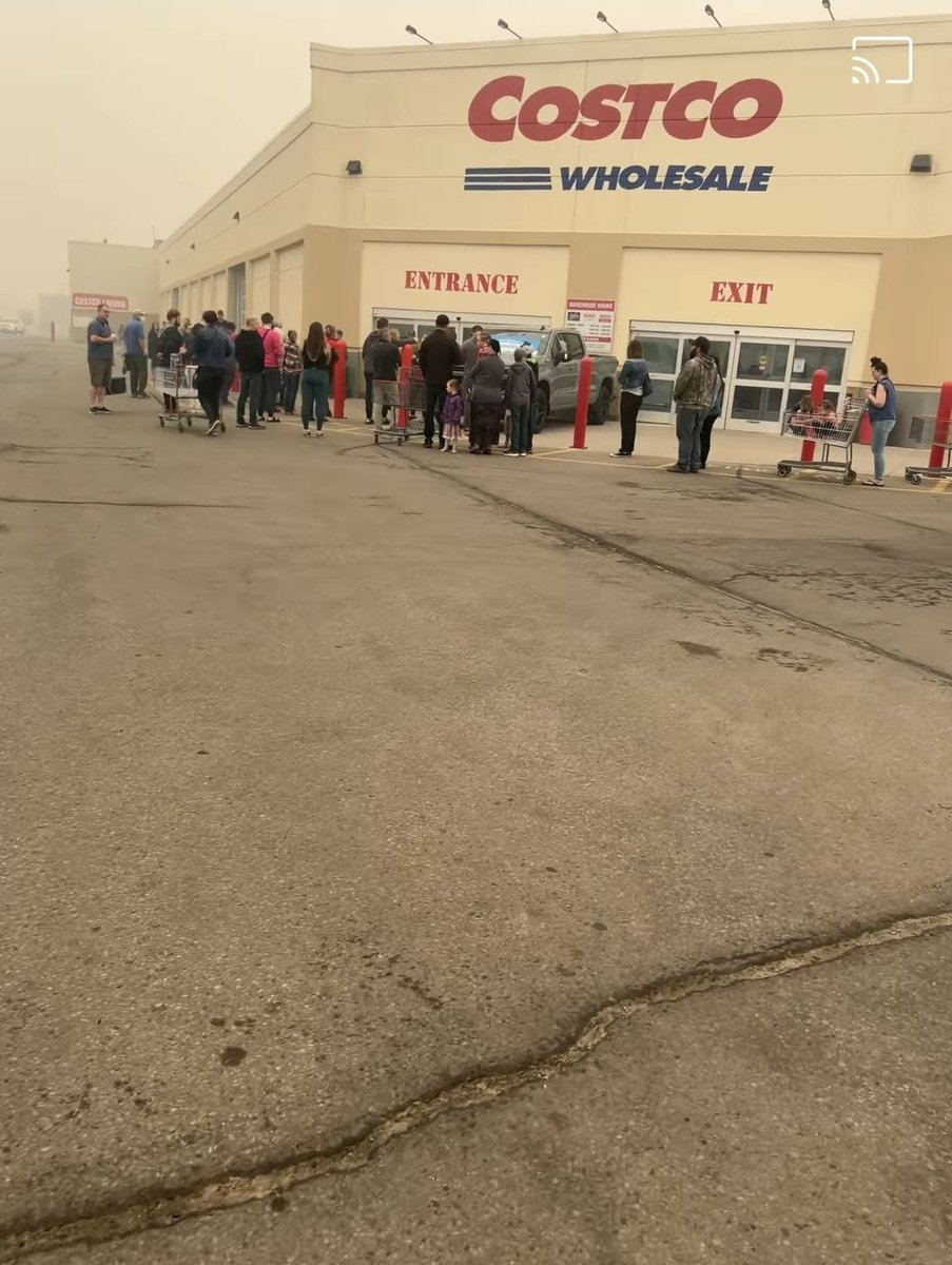 It was a dash for air purifiers at Costco in Grande Prairie today with a line wrapped around the side of the building. They sold out within three minutes of opening. #grandeprairie #alberta #albertawildfire #wildfire
