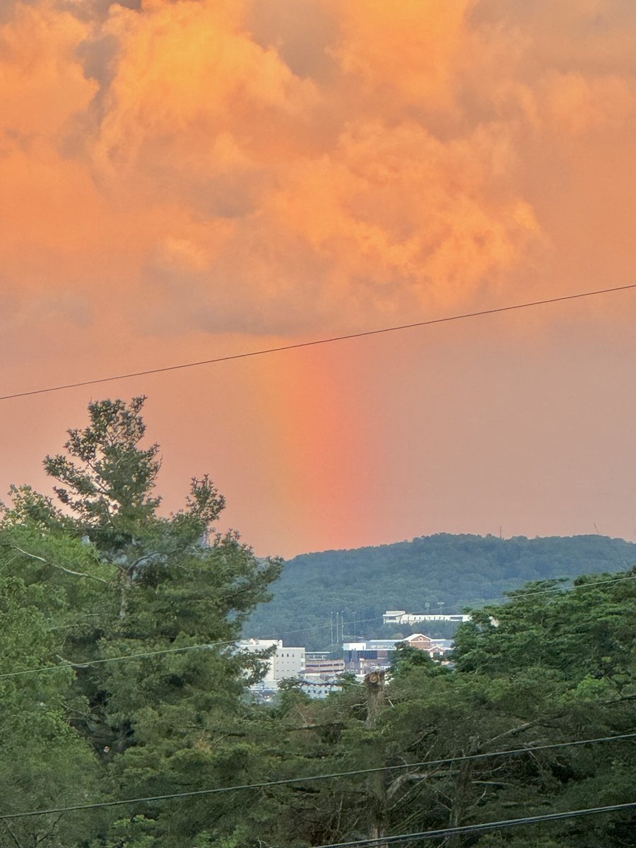 A beautiful night in @HarrisonburgVA!