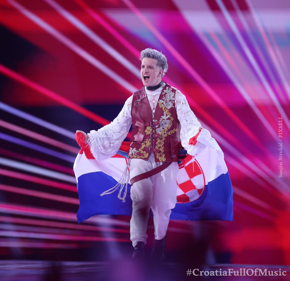 croatia got at least 5 points in televote from every country 🥹 baby lasagna you won the whole europe's hearts