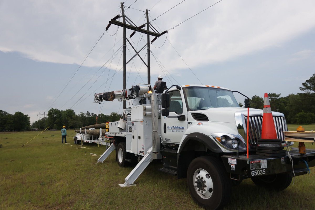 Electric restoration efforts remain on schedule and as of 7:40 p.m. we have reached 75% restored. Crews will continue working through the night to reach 90% by Sunday night.