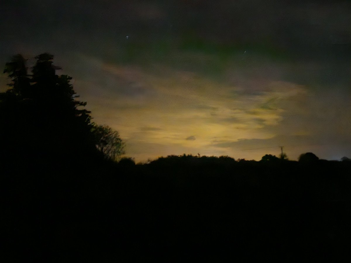 Nanomole's tweet photo. @melissagxxx Took this at 11.58pm in Meath. Nothing captured since. https://t.co/z8gDNeQ6A6
