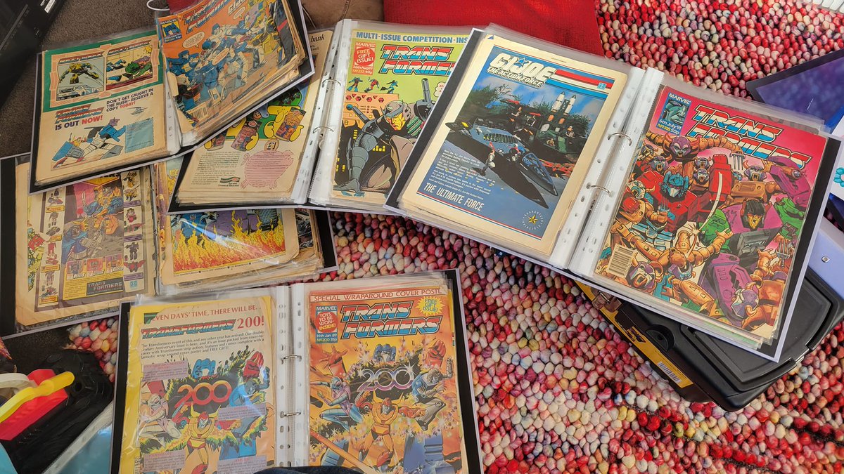 Daniel Elliott (@danielelliott3d) on Twitter photo Have sorted and protected all my old transformers comics. Have some signed by <a href="/SimonFurman3/">Simon Furman</a> as well :) Have sorted and protected all my old transformers comics. Have some signed by <a href="/SimonFurman3/">Simon Furman</a> as well :)