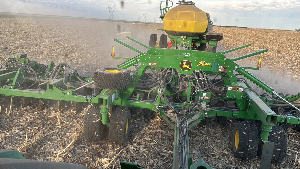 Last field of 2024 chickpeas going in