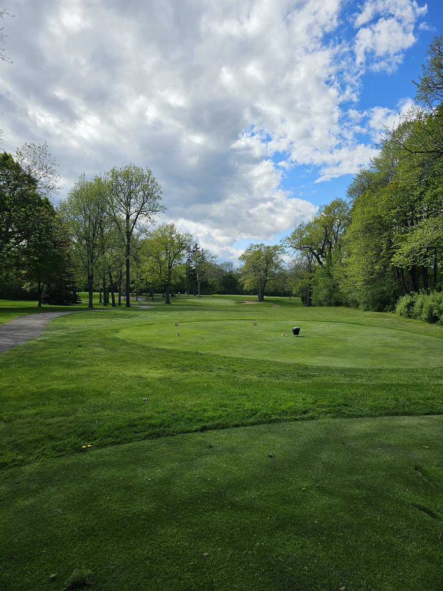 Got to play a fun one today, a 1899 Tom Bendelow Oshkosh Country Club! Great old school course with awesome par 3s.. TJ'S Steakhouse makes for a fantastic meal after your round.