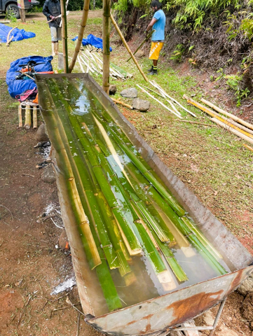 Pacific_Ark's tweet photo. 🎋 Exciting News! Our First Bamboo Project Is Underway! 🎋
1️⃣ Community Engagement: Harvesting bamboo
2️⃣ Splitting and Treating
3️⃣ Curing and Stacking
4️⃣ Building Green, eco-friendly features.
Join us in building a greener future, one bamboo at a time! 🌱💚 #BambooProject https://t.co/Zn8fsCV2cJ