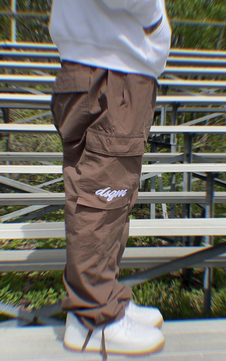 OVRLD Spinning 🌪️ 

Heavy Cargos now active online ⤵️
dsgmapparel.ca