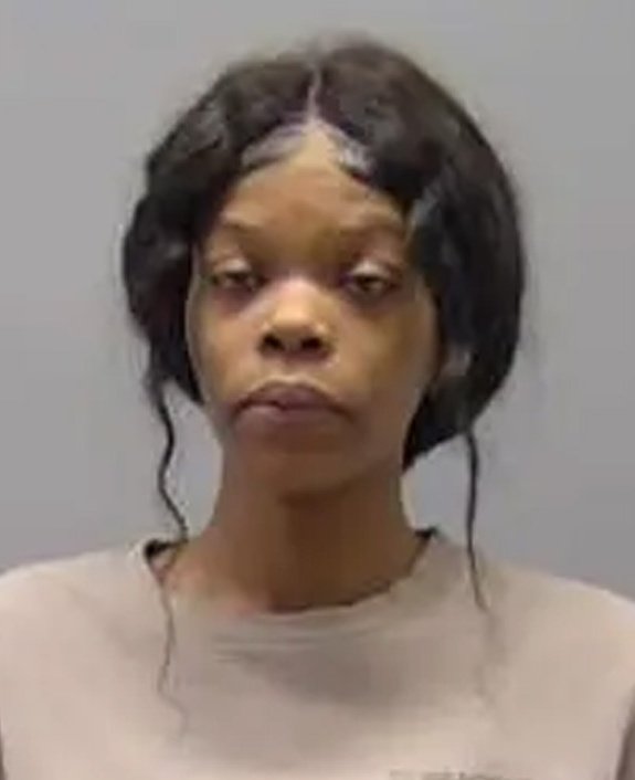 A woman has been charged with threats to the Illinois State Capitol and another state building.

Gabrielle Williams, 23, is charged in connection with the bomb threats.