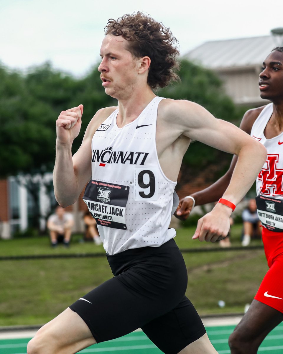 Another record book performance for Jack!! Jack Barchet ran the third fastest 800m in program history with a time of 1:49.16 as he placed 12th overall in the event! #Bearcats