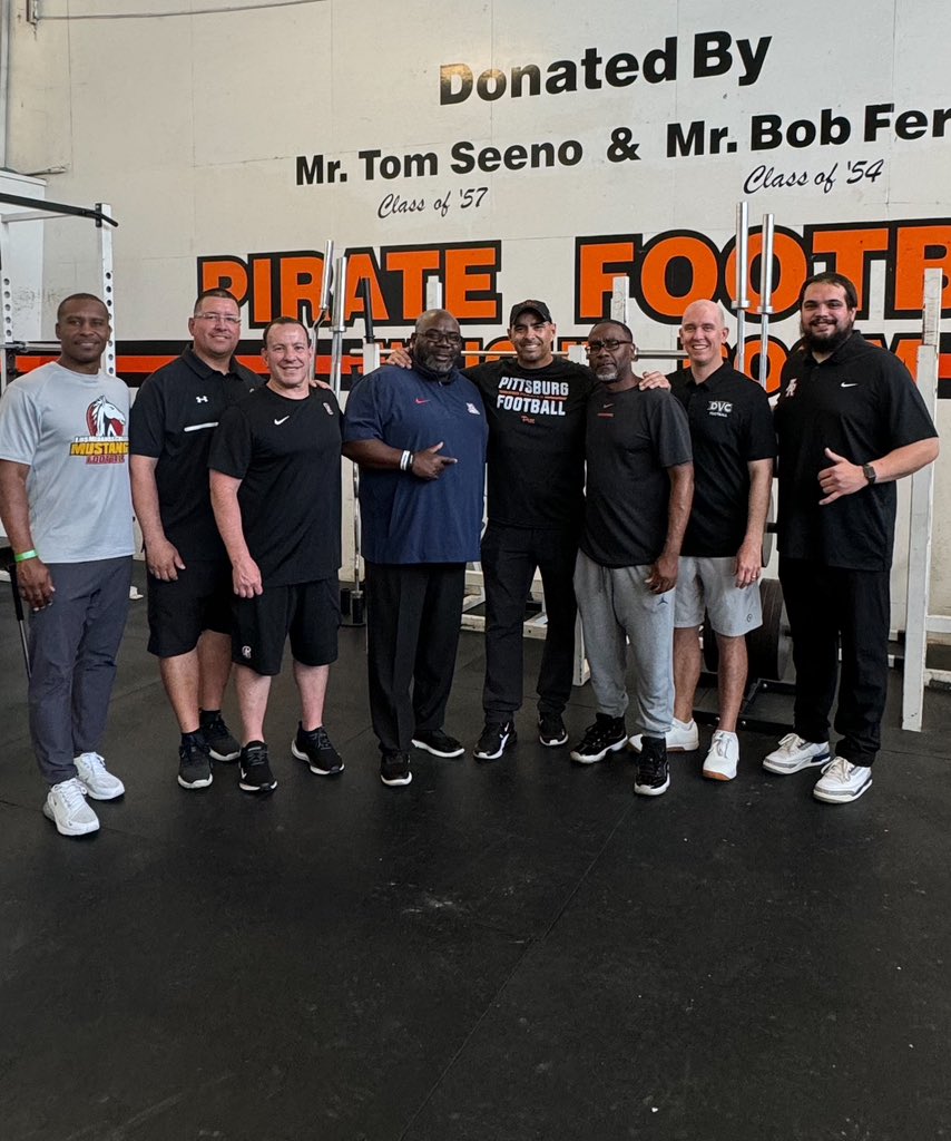 Charlie Ramirez, HC (@cramirez_pitthc) on Twitter photo Fantastic turnout! Thank you to all of the coaches who presented and attended today ✊🏽 can’t wait until next year!!!! <a href="/RealCoachCarter/">Alonzo “Zo” Carter</a> @kefenseh <a href="/Joe_Palcic/">Joe Palcic</a> <a href="/CoachDovey/">Mike Dovenberg</a> <a href="/coach_schrider/">Ben Hawk Schrider</a> <a href="/Fredguidici/">Fred Guidici</a> @CoachDomFredARC <a href="/ShipeLMC/">Chris Shipe</a> <a href="/coachjimcollins/">Jimmy Collins</a> <a href="/stims8/">COACH TIMS LMC</a> <a href="/Cole3Johnson/">Cole Johnson</a> <a href="/CoachBurke10/">Kevin Burke</a> Fantastic turnout! Thank you to all of the coaches who presented and attended today ✊🏽 can’t wait until next year!!!! <a href="/RealCoachCarter/">Alonzo “Zo” Carter</a> @kefenseh <a href="/Joe_Palcic/">Joe Palcic</a> <a href="/CoachDovey/">Mike Dovenberg</a> <a href="/coach_schrider/">Ben Hawk Schrider</a> <a href="/Fredguidici/">Fred Guidici</a> @CoachDomFredARC <a href="/ShipeLMC/">Chris Shipe</a> <a href="/coachjimcollins/">Jimmy Collins</a> <a href="/stims8/">COACH TIMS LMC</a> <a href="/Cole3Johnson/">Cole Johnson</a> <a href="/CoachBurke10/">Kevin Burke</a>