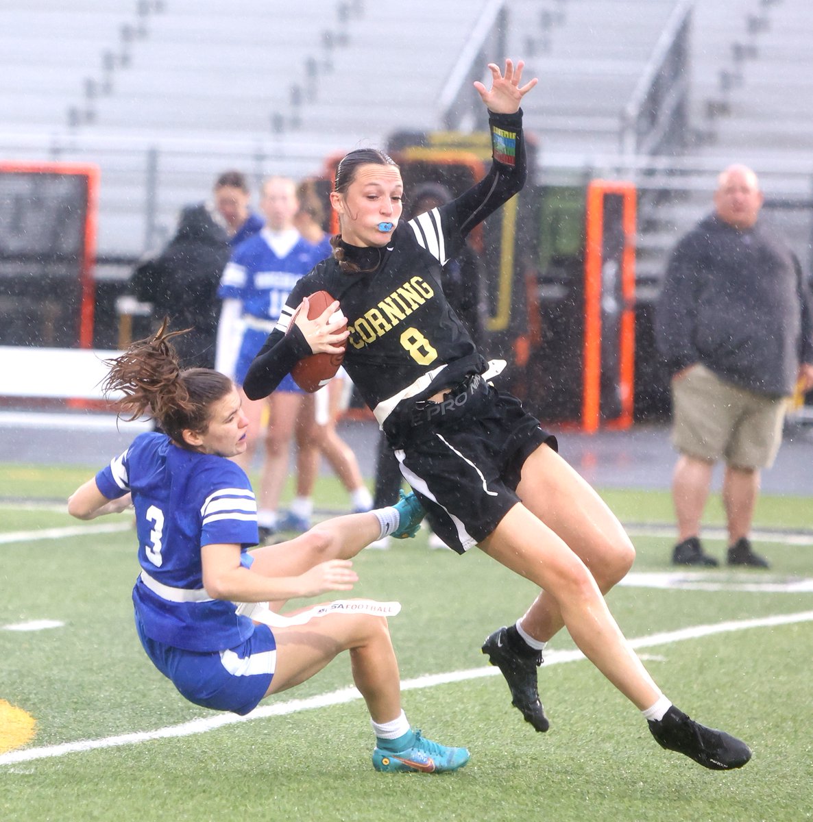 HIGH SCHOOL FLAG FOOTBALL: ROBERTSON SCORES FIVE TOUCHDOWNS AS CORNING TOPS HORSEHEADS (24 PHOTOS). . . @CorningHawks @HhdsSchools @HorseheadsAD stsportsreport.com/index_get.php?… Photo gallery with over 1,400 photos: brianfees.smugmug.com/HORSEHEADS-AT-…