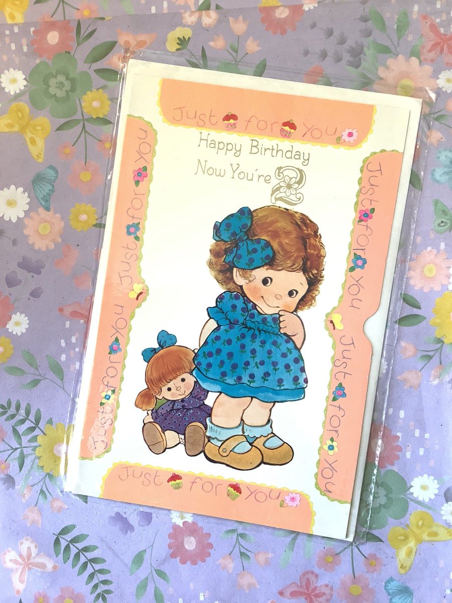 ONLY ONE AVAILABLE!!! This ADORABLE circa 1980s Birthday Card is just £3.50 in our Vintage Emporium. A 2nd Birthday Card to be treasured watsonsvintagefinds.etsy.com/listing/129145… #Rare #VintageCards #BirthdayCards #2ndBirthday #Retro #nostalgia