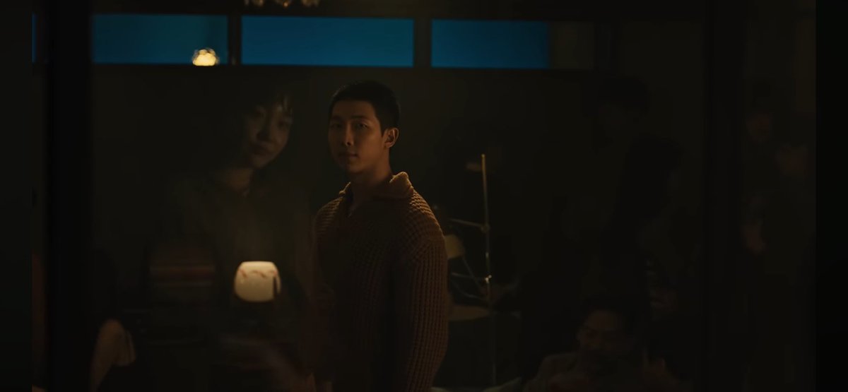 ilsansqueen's tweet image. the come back to me mv displays MAP OF JOON’S SOUL im crying 😭 the color palette, the rooms, the patterns.